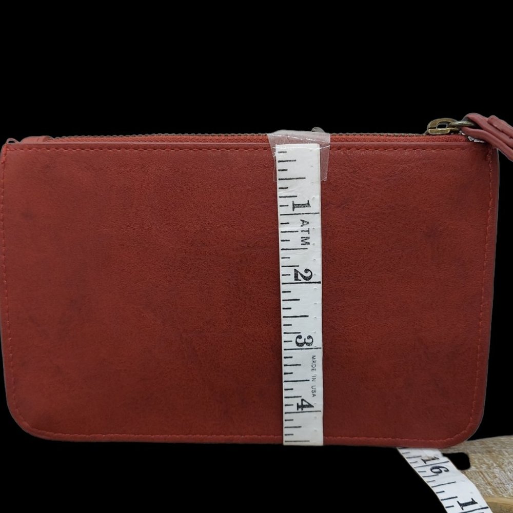 Universal Thread Wristlet - image 6